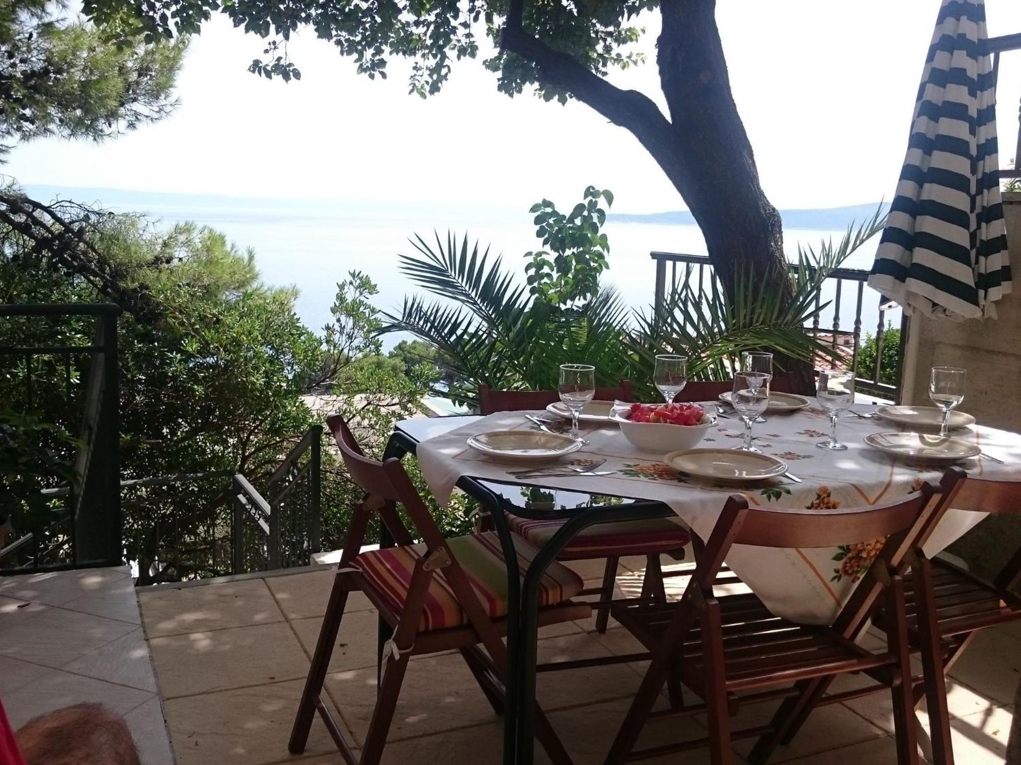 Cozy Apartment With A Balcony And A Sea View 브렐라 외부 사진
