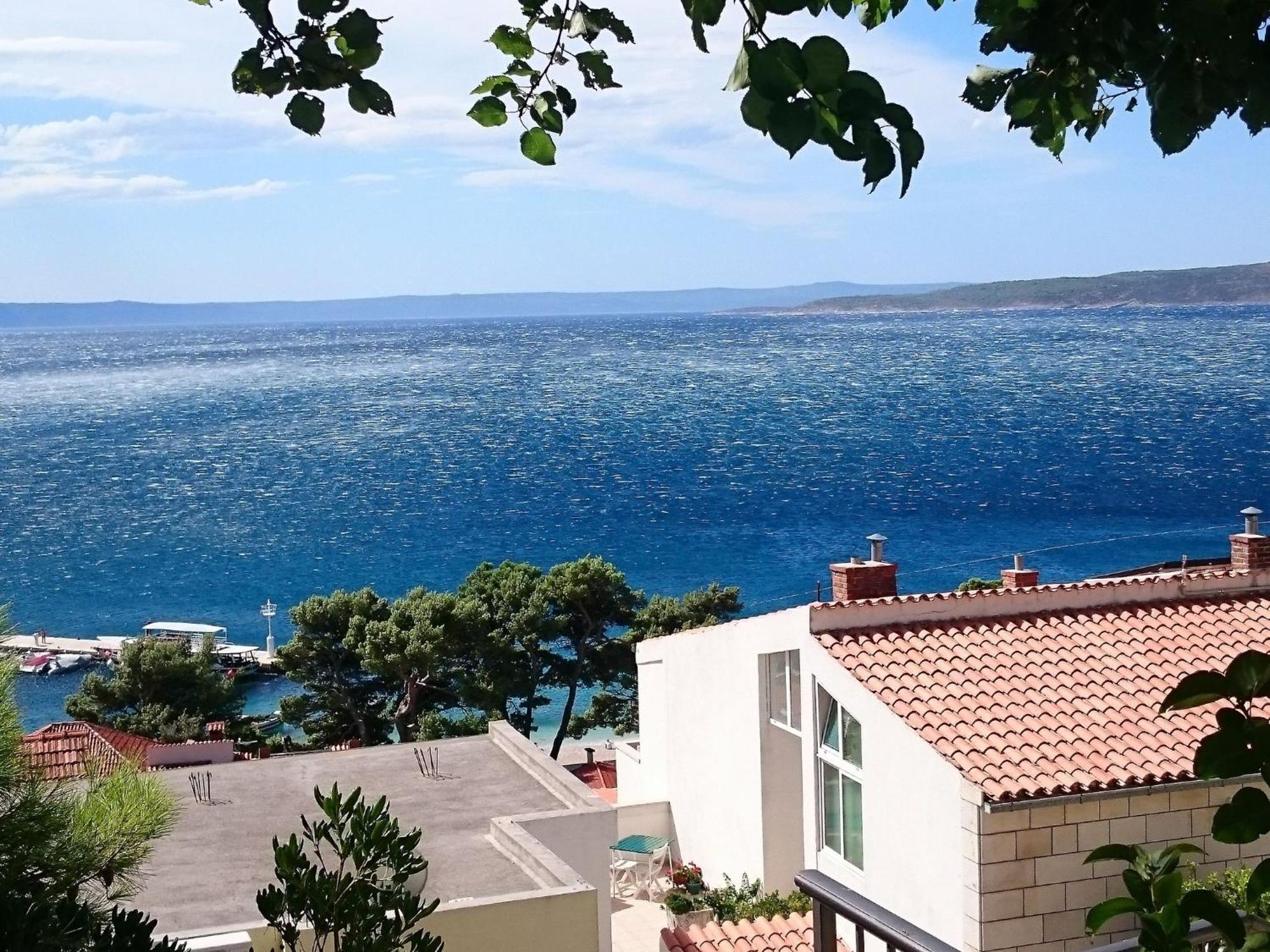 Cozy Apartment With A Balcony And A Sea View 브렐라 외부 사진